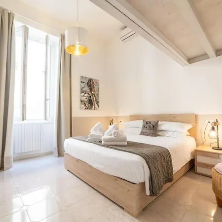 Casa Vacanze Centro - Marbo House * קומו